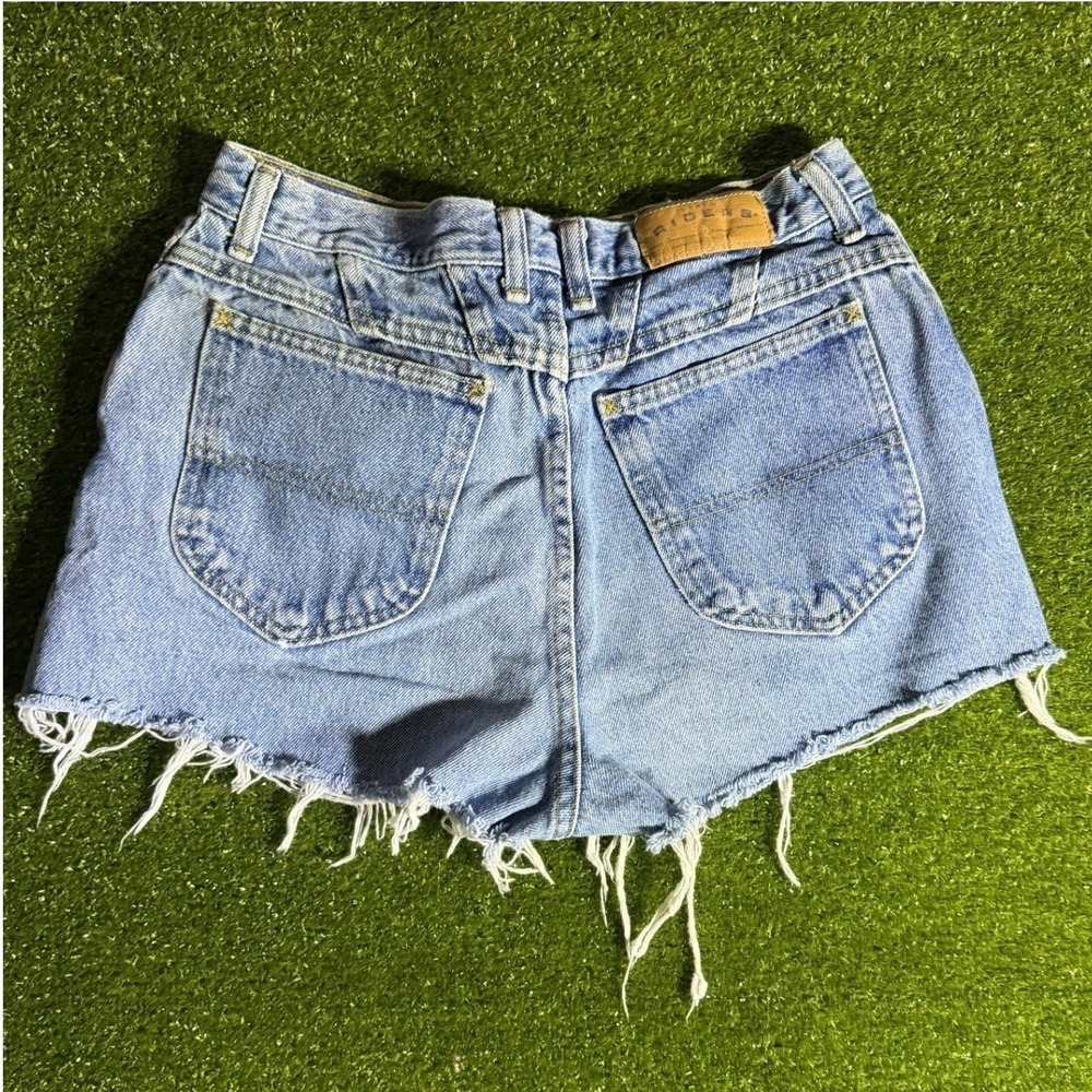 Crossroads Womens Relaxed Fit Denim Shorts Light Wash High Waisted Cut Offs 30